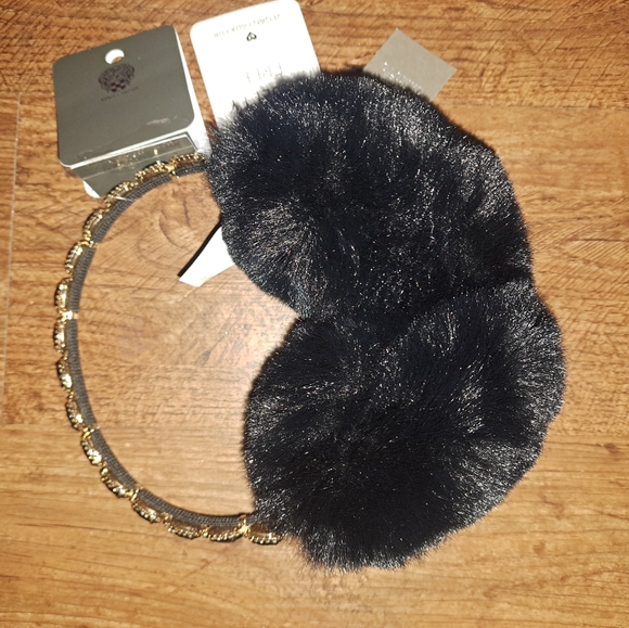 Vince Camuto Ear muffs - Picture 7 of 10